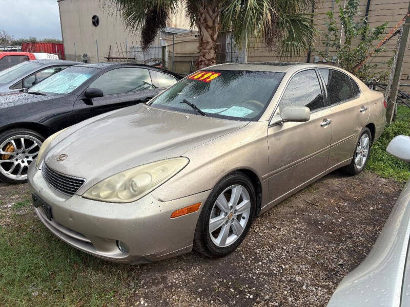 2005 Lexus ES Base's photo
