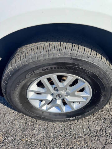 2016 Nissan Frontier SV