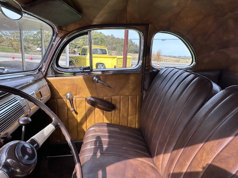 1940 Ford Deluxe