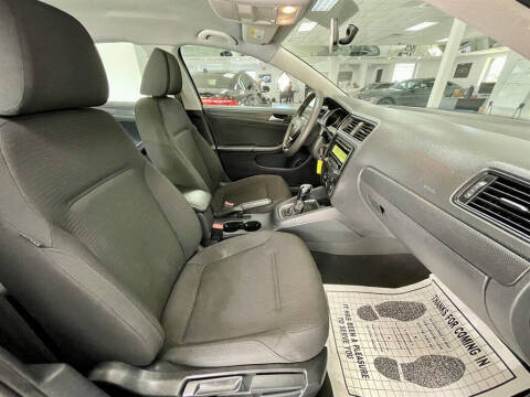 2015 Volkswagen Jetta