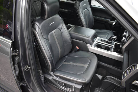 2017 Ford F-150 Platinum