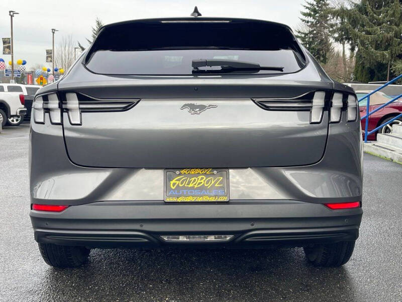 2023 Ford Mustang Mach-E Select