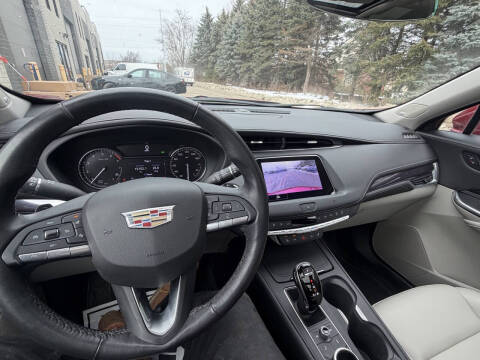 2021 Cadillac XT4 Luxury