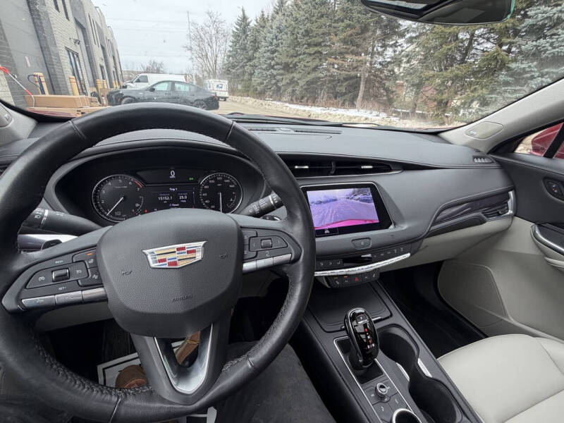 2021 Cadillac XT4 Luxury