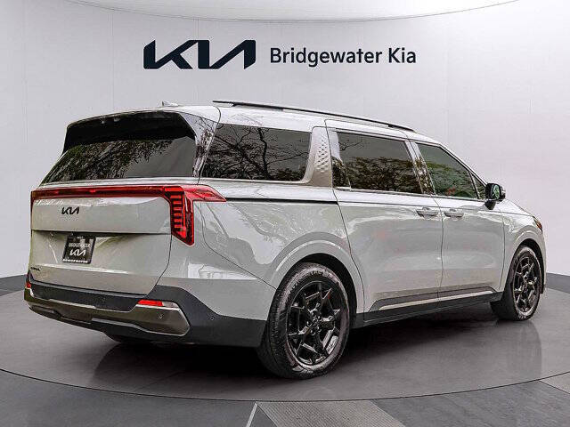 2025 Kia Carnival SX Prestige