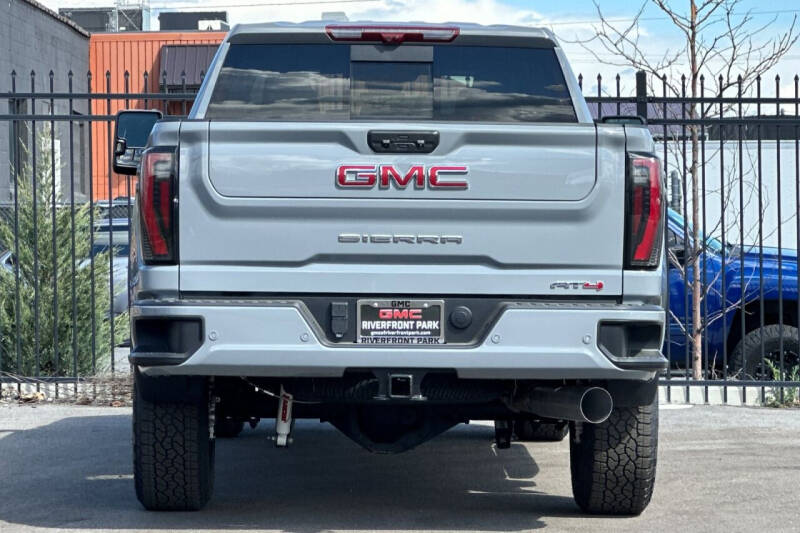 2024 GMC Sierra 2500HD