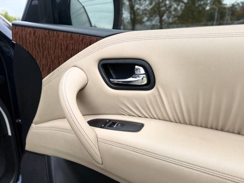 2017 Nissan Armada Platinum