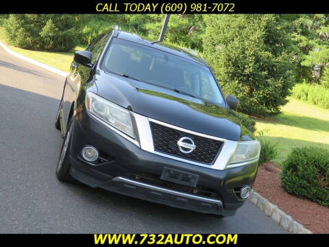 2015 Nissan Pathfinder SV