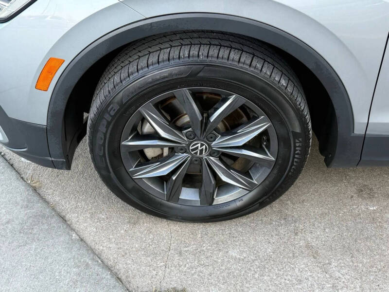 2023 Volkswagen Tiguan SE 4Motion