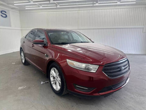 2018 Ford Taurus SEL