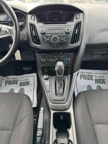 2017 Ford Focus SE