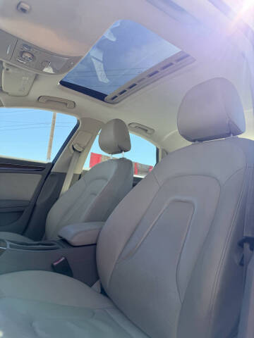 2012 Audi A4 2.0T quattro Premium Plus