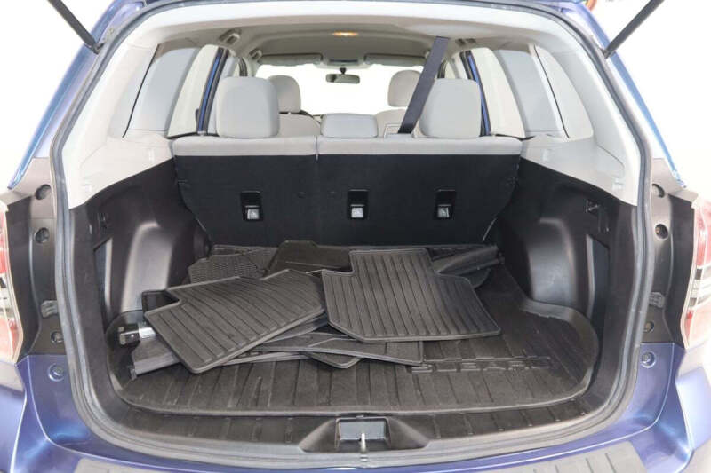 2016 Subaru Forester 2.5i