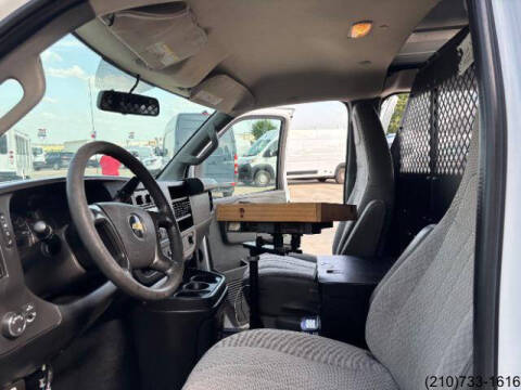 2016 Chevrolet Express 2500