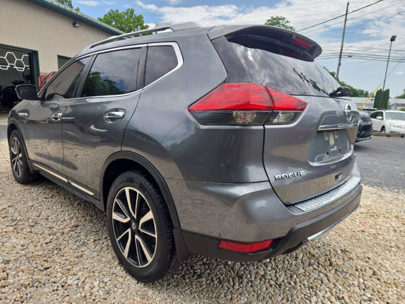 2017 Nissan Rogue SL