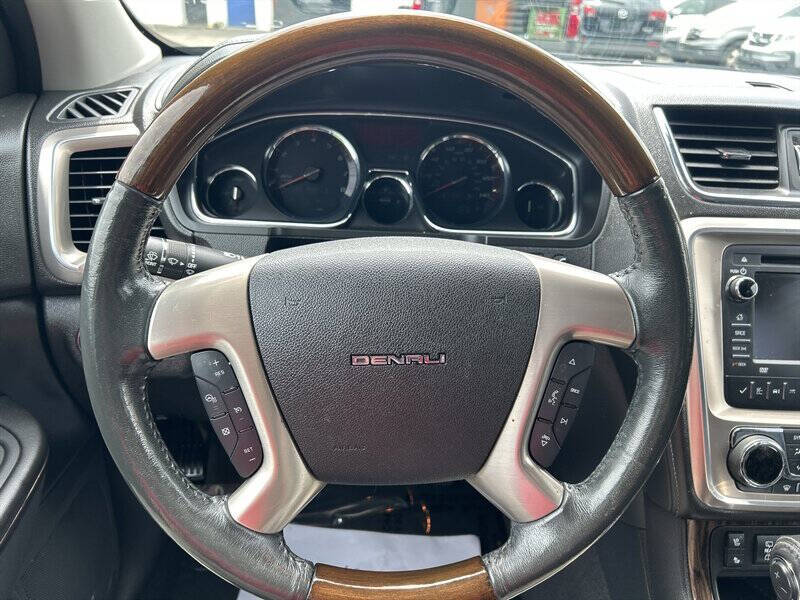 2015 GMC Acadia Denali