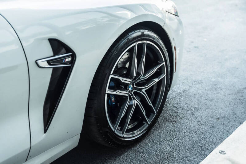2020 BMW M8