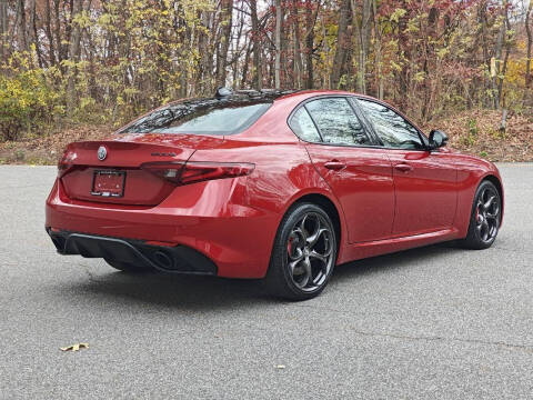 2021 Alfa Romeo Giulia Ti Sport