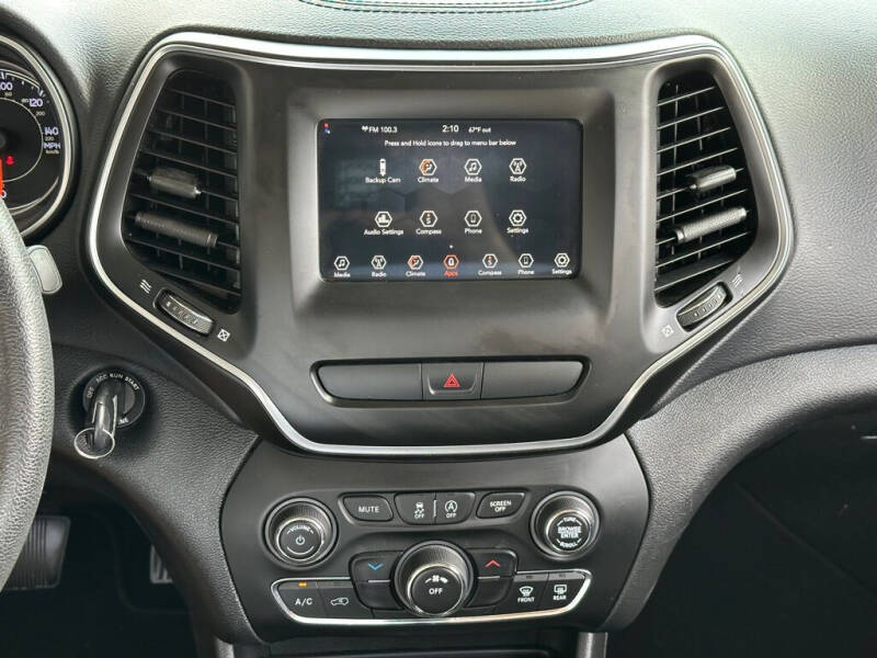 2019 Jeep Cherokee Latitude