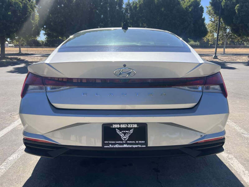 2021 Hyundai Elantra
