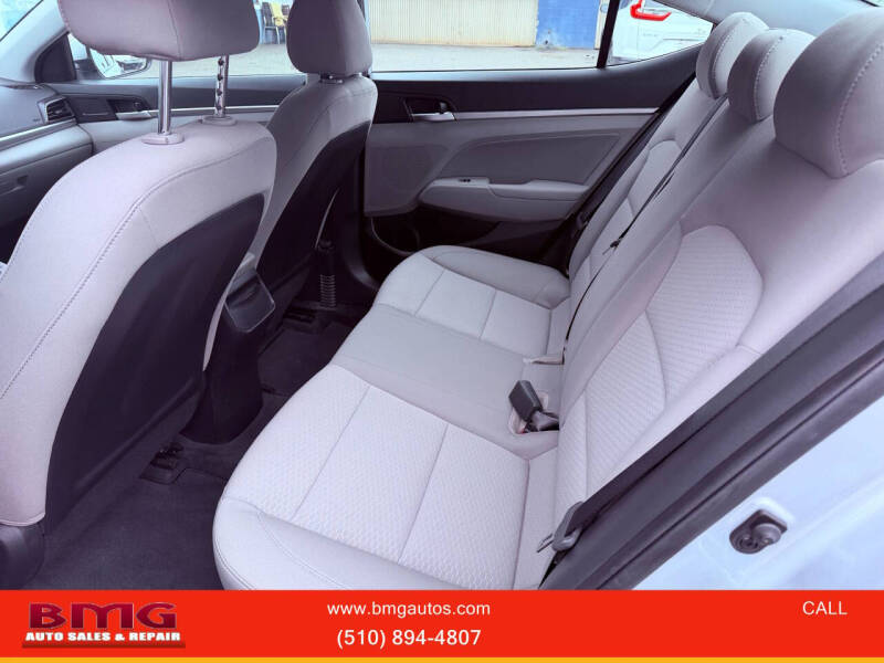 2019 Hyundai Elantra