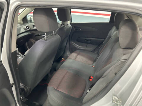 2017 Chevrolet Sonic LT Auto