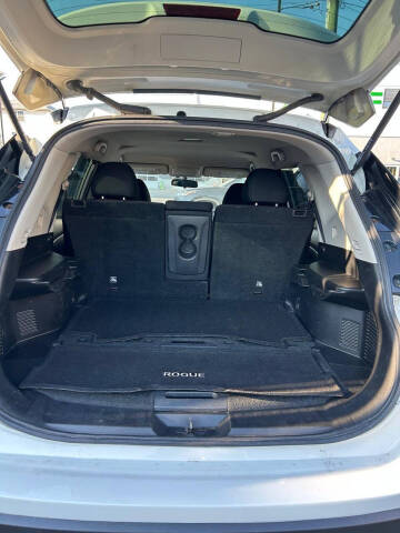 2017 Nissan Rogue S