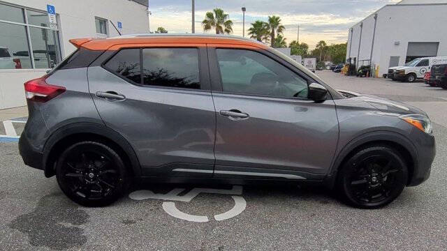2020 Nissan Kicks SR