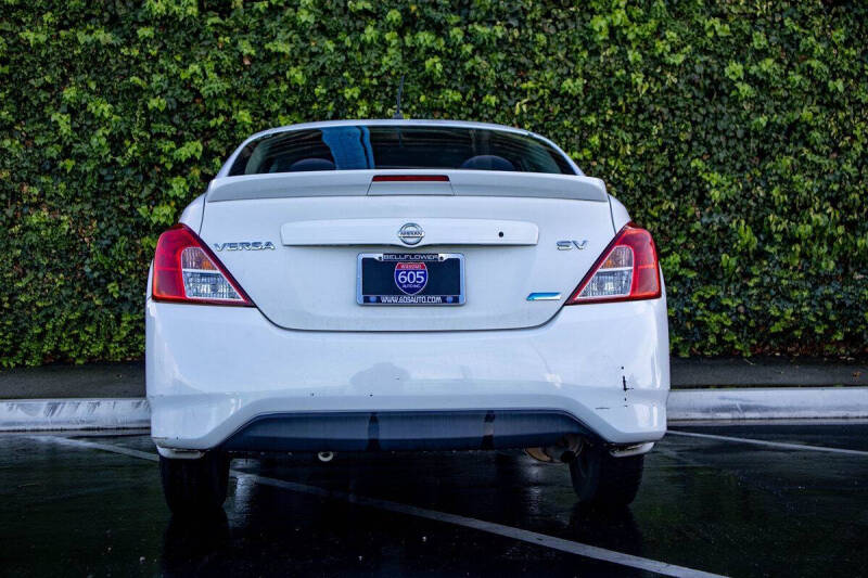 2016 Nissan Versa 1.6 SV