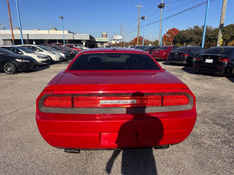 2012 Dodge Challenger R/T