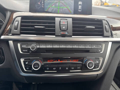 2015 BMW 3 Series 328i xDrive