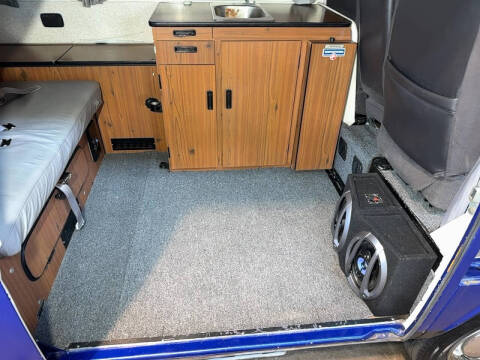 1977 Volkswagen Type 2