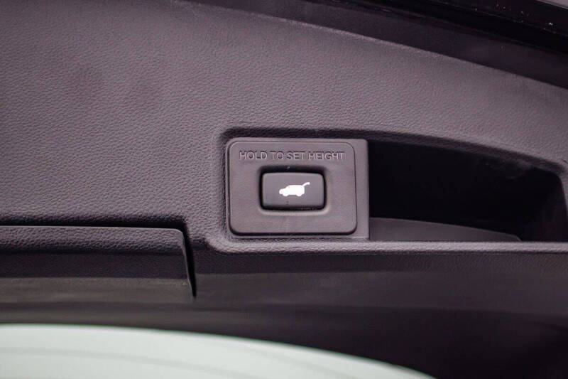 2024 Acura RDX SH-AWD w/Advance