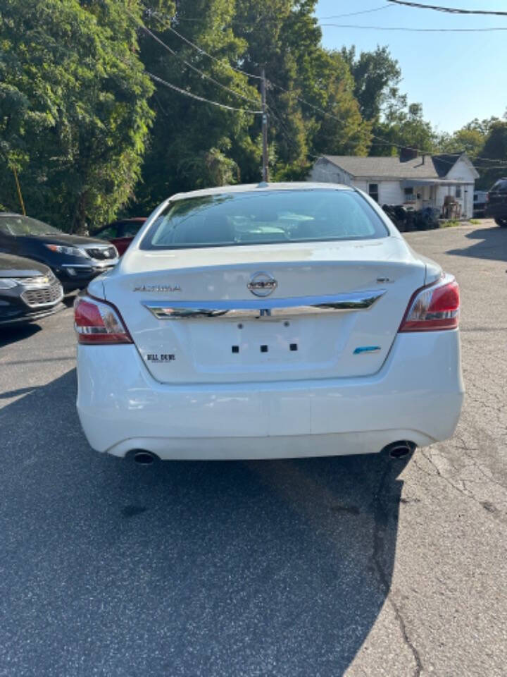 2013 Nissan Altima for sale at JJ s Auto Sales and Repair in Manchester , NH