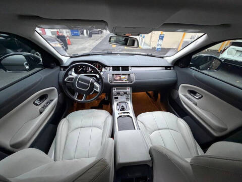 2019 Land Rover Range Rover Evoque SE