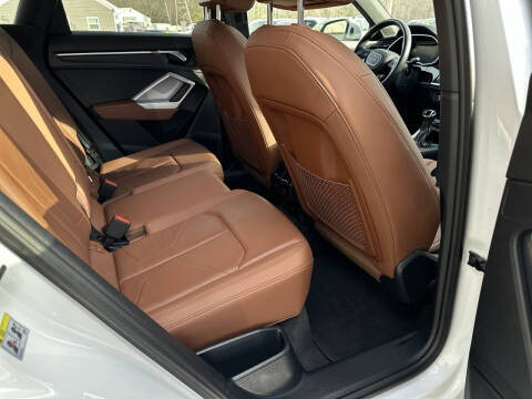 2021 Audi Q3 quattro S line Prem Plus 45 TFSI