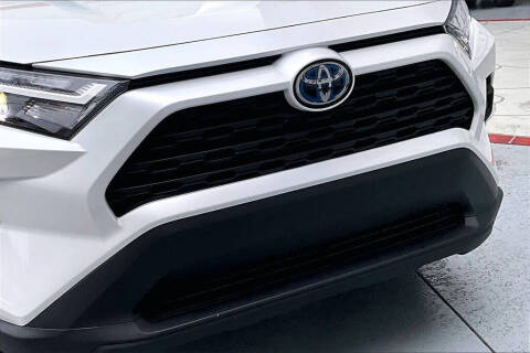 2023 Toyota RAV4 Hybrid XLE Premium