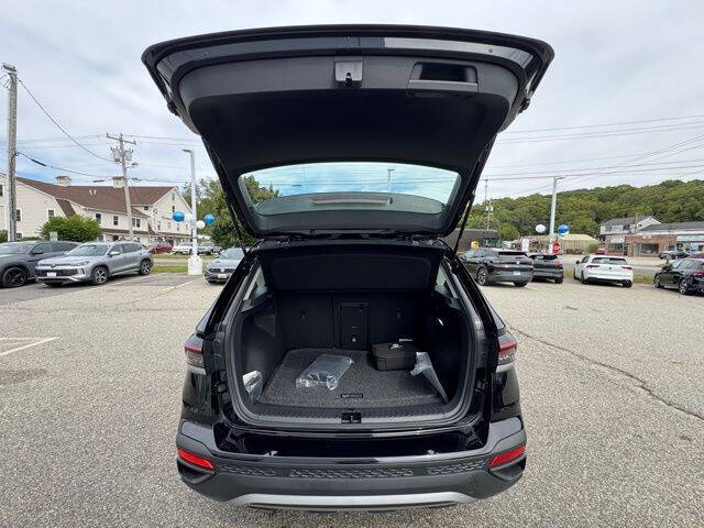 2025 Volkswagen Taos S 4Motion