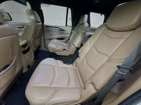 2020 Cadillac Escalade Platinum