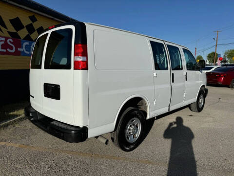 2021 Chevrolet Express 2500