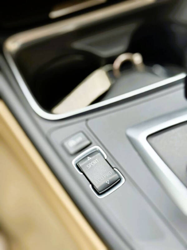 2013 BMW 3 Series 328i