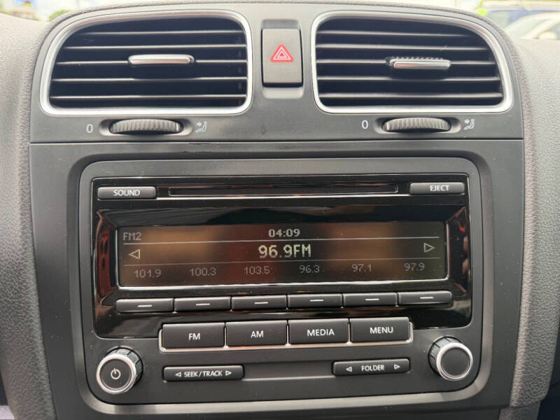 2014 Volkswagen Golf 2.5L PZEV