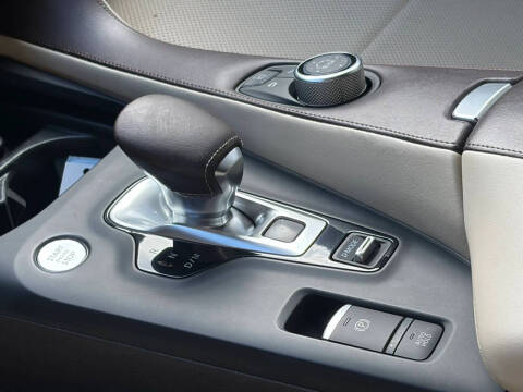 2019 Infiniti QX50 Essential