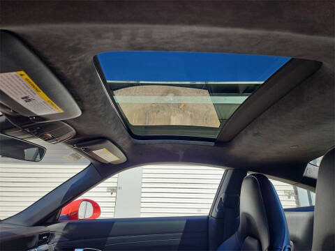 2017 Porsche 911 Carrera