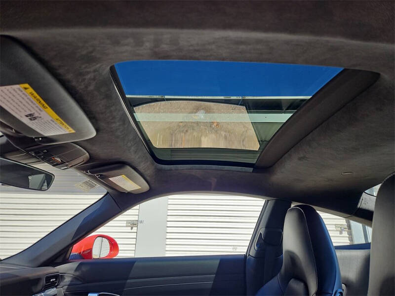 2017 Porsche 911 Carrera