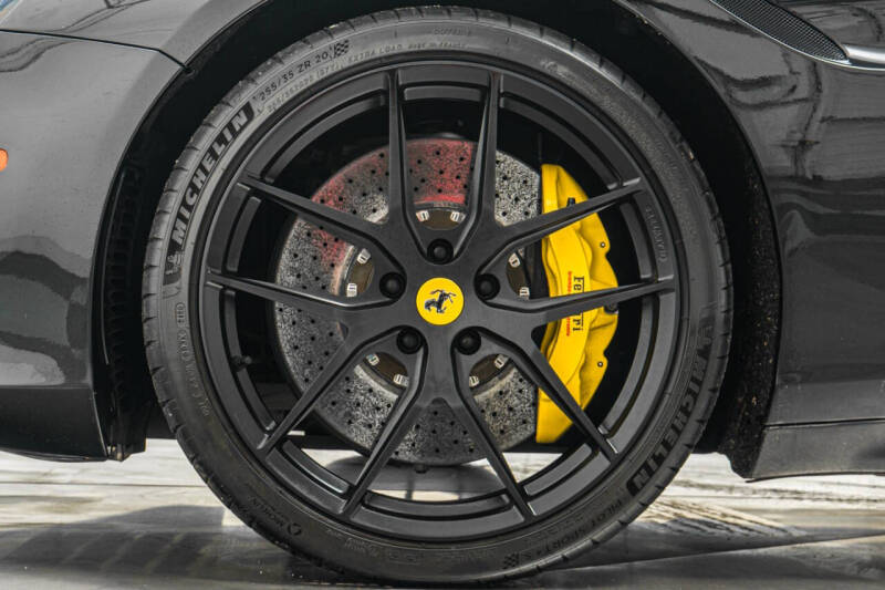 2015 Ferrari California T