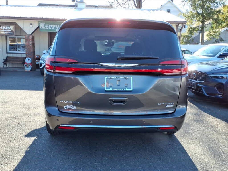 2022 Chrysler Pacifica Limited