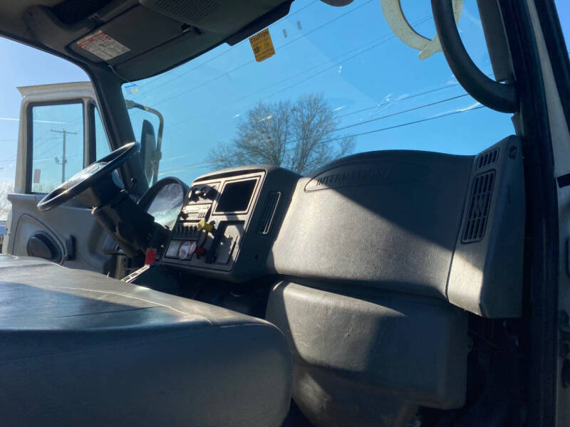 2006 International DuraStar 4300