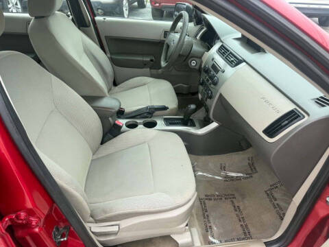 2010 Ford Focus S