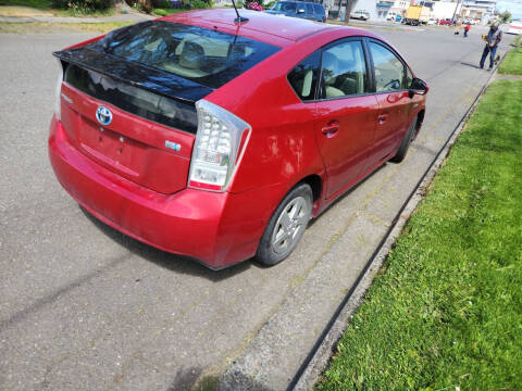 2010 Toyota Prius III